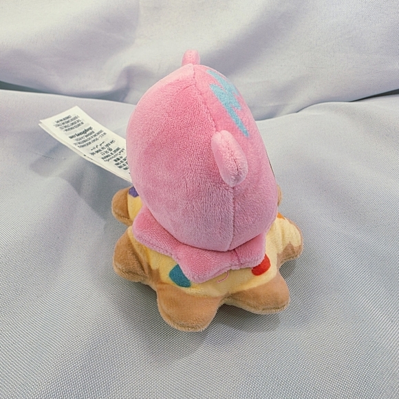 Disney Munchlings Street Food Fusion Mochi Beignet Sundae Plush Mini 4 Inch 2023 - Picture 5 of 11